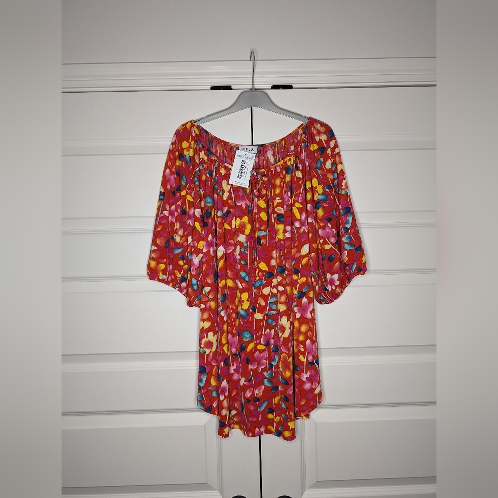 NWT SPLA 3X Red Top Floral Front Tie Bubble Sleeve
